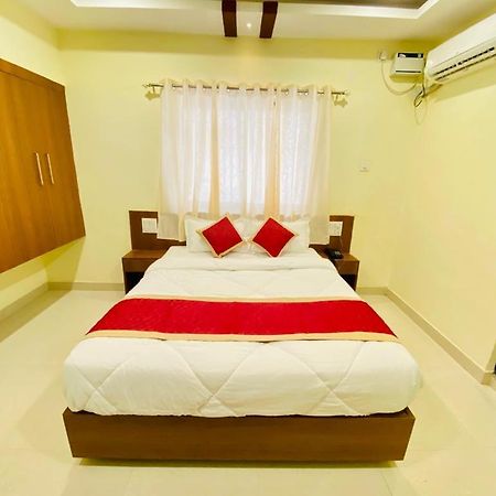Prabhuvihar Residency Hotell Porvorim Eksteriør bilde