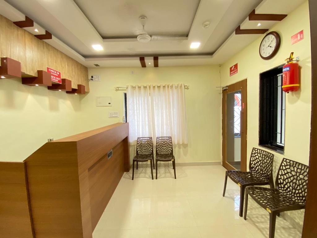 Prabhuvihar Residency Hotell Porvorim Eksteriør bilde